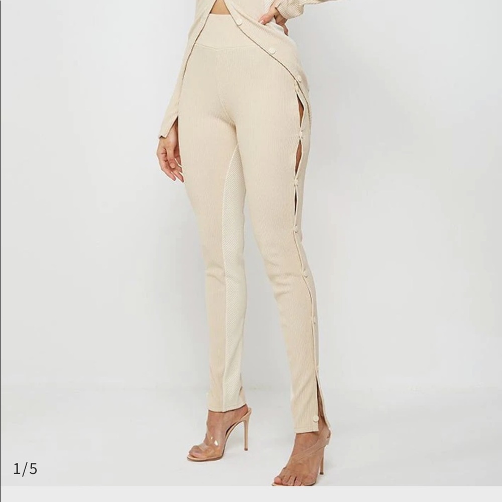 Maniere De Voir HIGH WAISTED RIBBED CUT OUT LEGGINGS - BEIGE